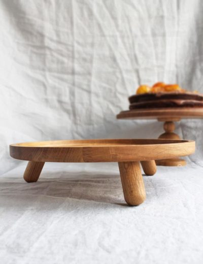 Medinis padėklas ant kojelių