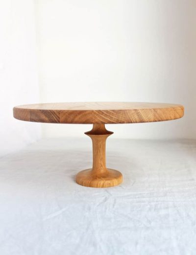 Medinė tortinė saldžiam stalui Iris